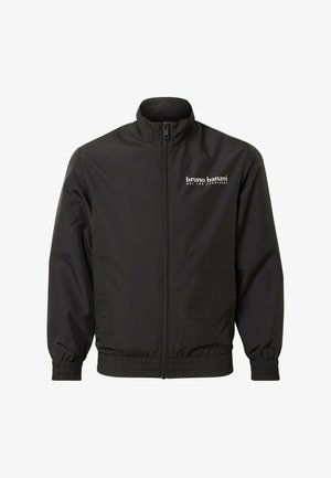 Sort herrejakke med lynlås, elastiske manchetter og kant, med mærket "bruno banani NOT FOR EVERYBODY" på venstre bryst.