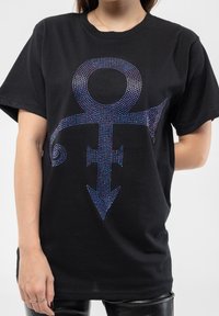 Paradiso Clothing PRINCE DIAMANTE SYMBOL LOGO - Print T-shirt - black