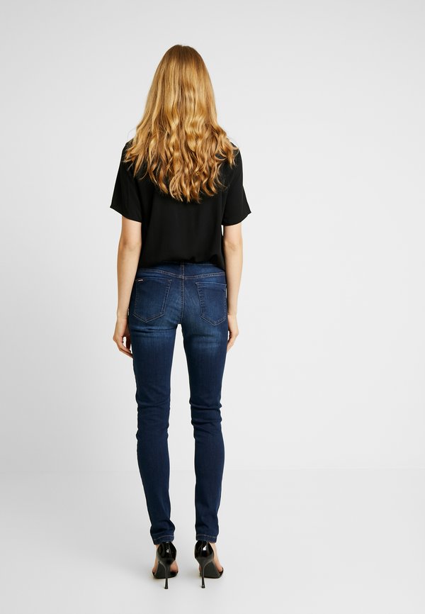 BYLOLA - Slim fit jeans - dark ink4