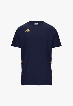 T-shirt di cotone a maniche corte di colore blu navy, con logo Kappa in oro sul petto e design dorati ripetuti lungo i lati.