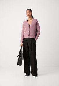Marc O'Polo CARDIGAN LONGSLEEVE V NECK - Adīta jaka - dark mauve