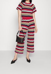 WEEKEND MaxMara T-shirt z nadrukiem