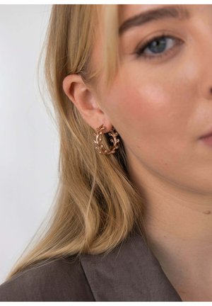 PURELEI, PURELEI OHRRINGE TINY LEAF - Ohrringe - rosegold-coloured