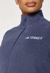 adidas Terrex Polárdzseki - shadow navy