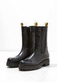 Inuovo Bottines - black