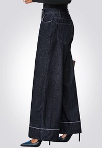 Cupshe Jeans a zampa - black