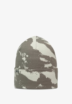 Beanie hat in gray and white camouflage pattern; made of knitted fabric with a fold-over cuff and small logo patch on the side.