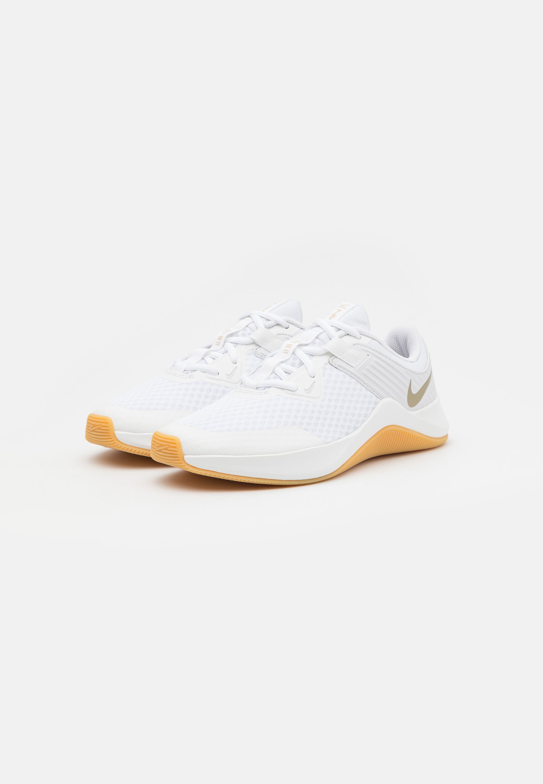 Nike Performance W MC TRAINER - Chaussures fitness - white/metallic gold  star/platinum tint/blanc - ZALANDO.FR