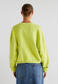 Scalpers Sweatshirt - lime