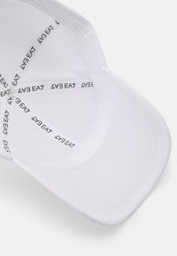 EA7 Emporio Armani TRAIN CORE LOGO UNISEX - Cappellino - bianco