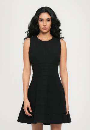 THE ROSEMARY DRESS - Neulemekko - black