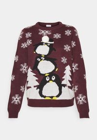 Burgundy tröja med tre pingviner, en vit snöig bakgrund, snöflingemönster och en pom-pom detalj på den översta pingvinens hatt.