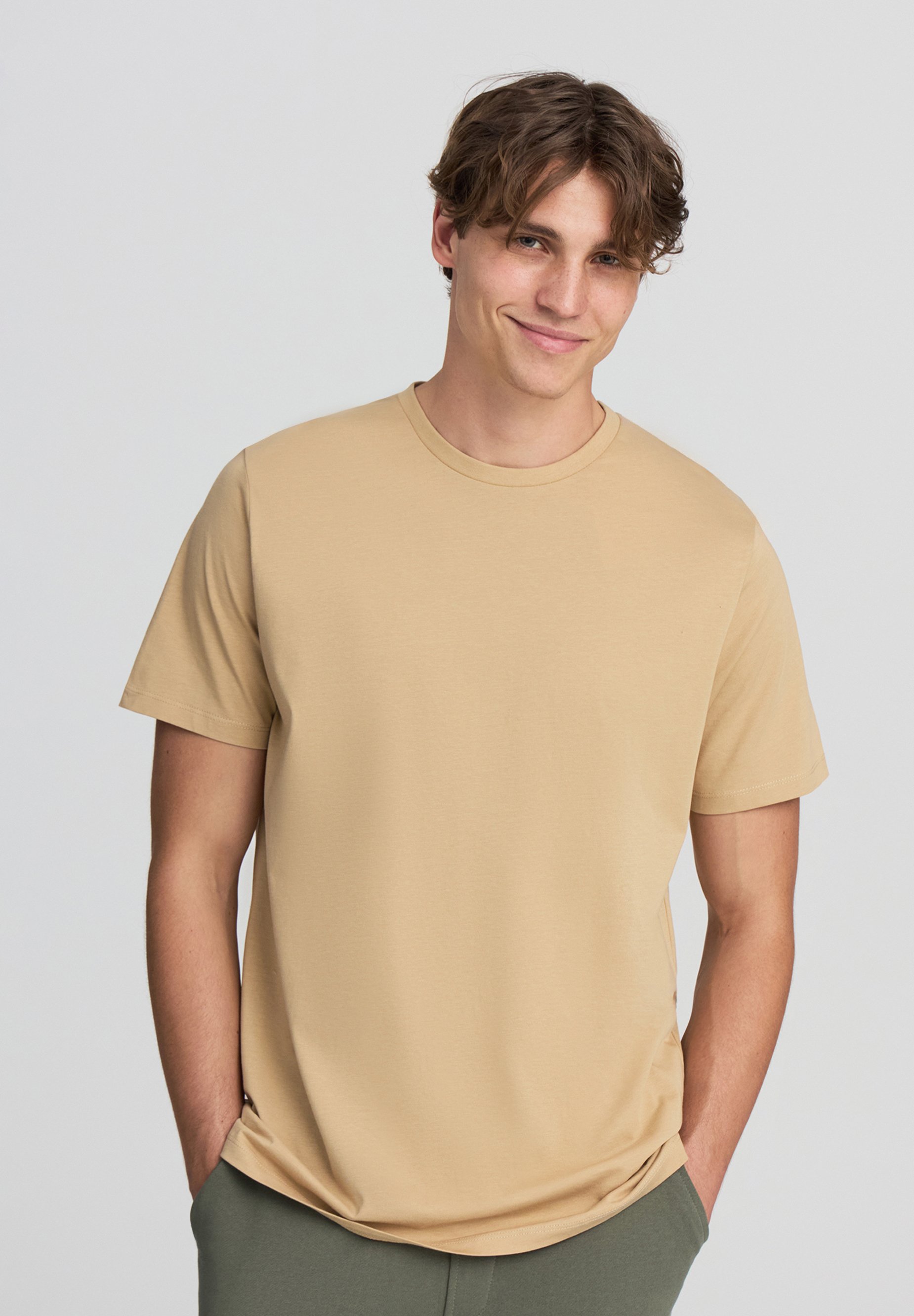 Terranova TINTA UNITA T-shirt basic beige chiaro/beige