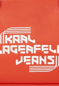 Karl Lagerfeld Jeans BOWLING - Borsa a mano - poinciana