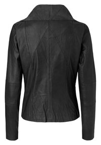 Svart läderjacka, har en bred krage, skräddarsydd passform, synlig sömnad och en slät yta med paneldetaljer på ryggen.