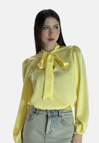 Elara Longsleeve - gelb