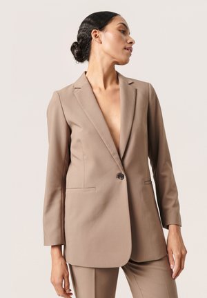 CORINNE  - Short coat - walnut