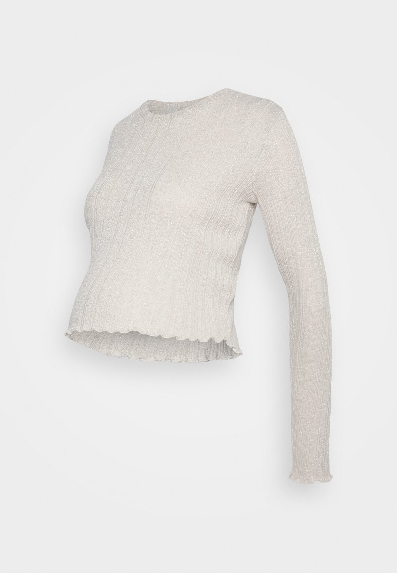 Pieces Maternity Longsleeve wit Pieces Maternity Longsleeve wit