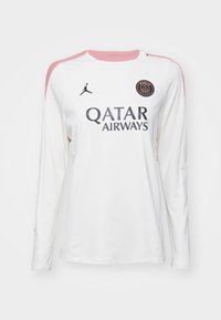 Férfi hosszúujjú mez fehér színben, rózsaszín válldíszítéssel, fekete logókkal és puha anyaggal. Tartalmazza a "QATAR AIRWAYS" feliratot.