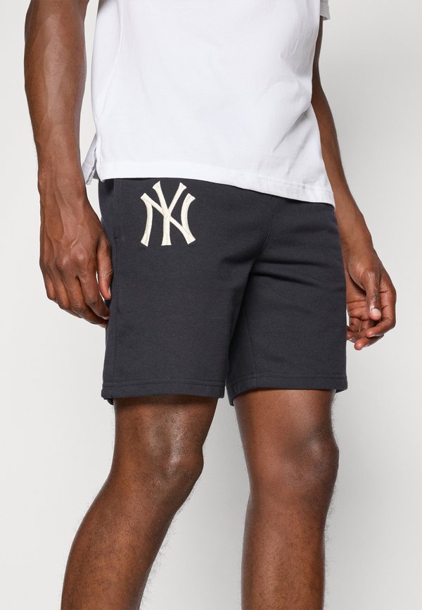 MLB NEW YORK YANKEES  GRAPHIC SHORT - Club wear4
