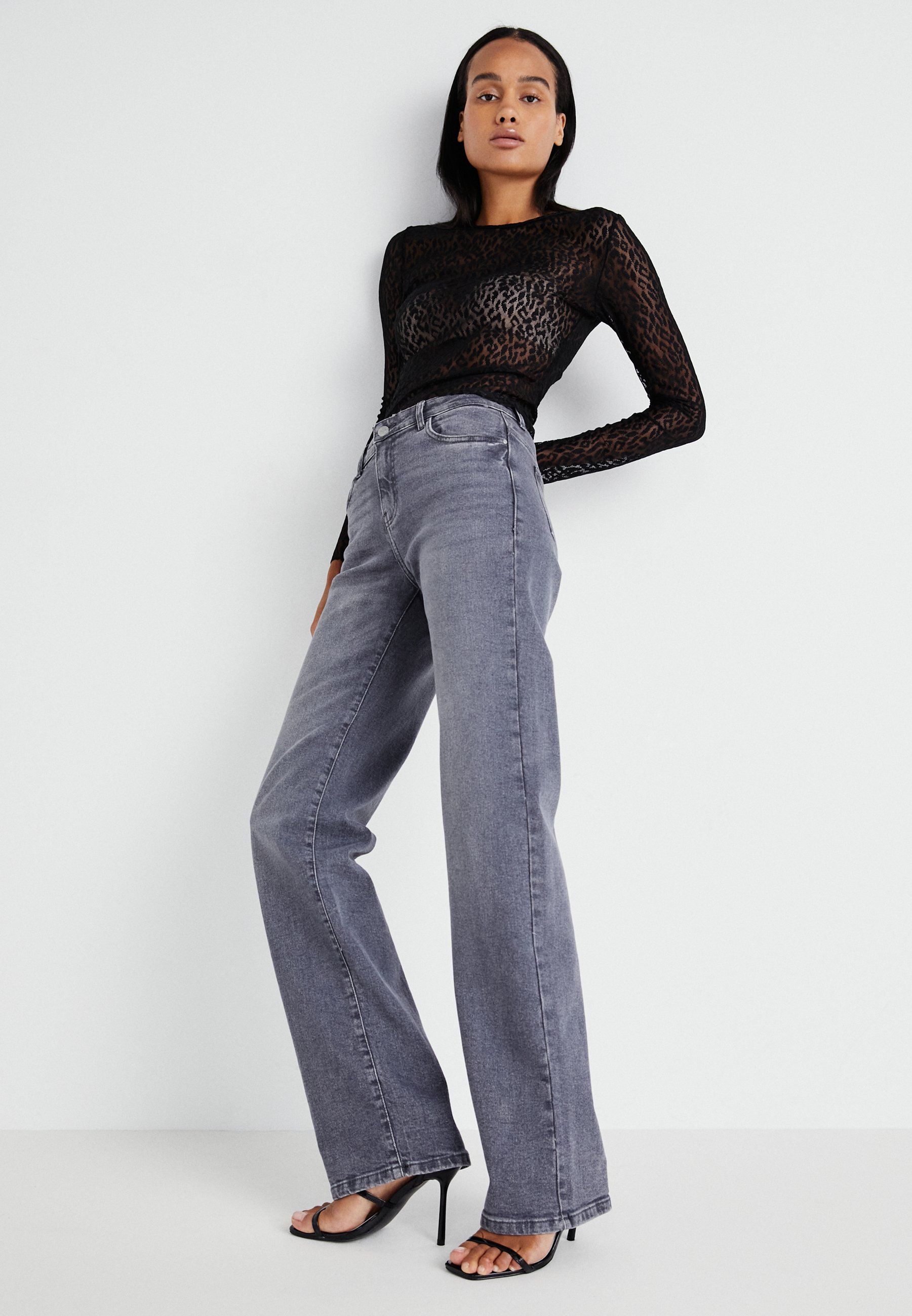 Noisy May NMYOLANDA WIDE LEG JEANS - Platėjantys džinsai