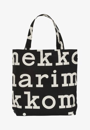 Geantă tote neagră, cu modele mari din text alb. Geanta are două mânere și o construcție dintr-o țesătură texturată, rezistentă.