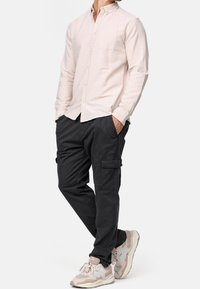 INDICODE JEANS Cargobroek - black