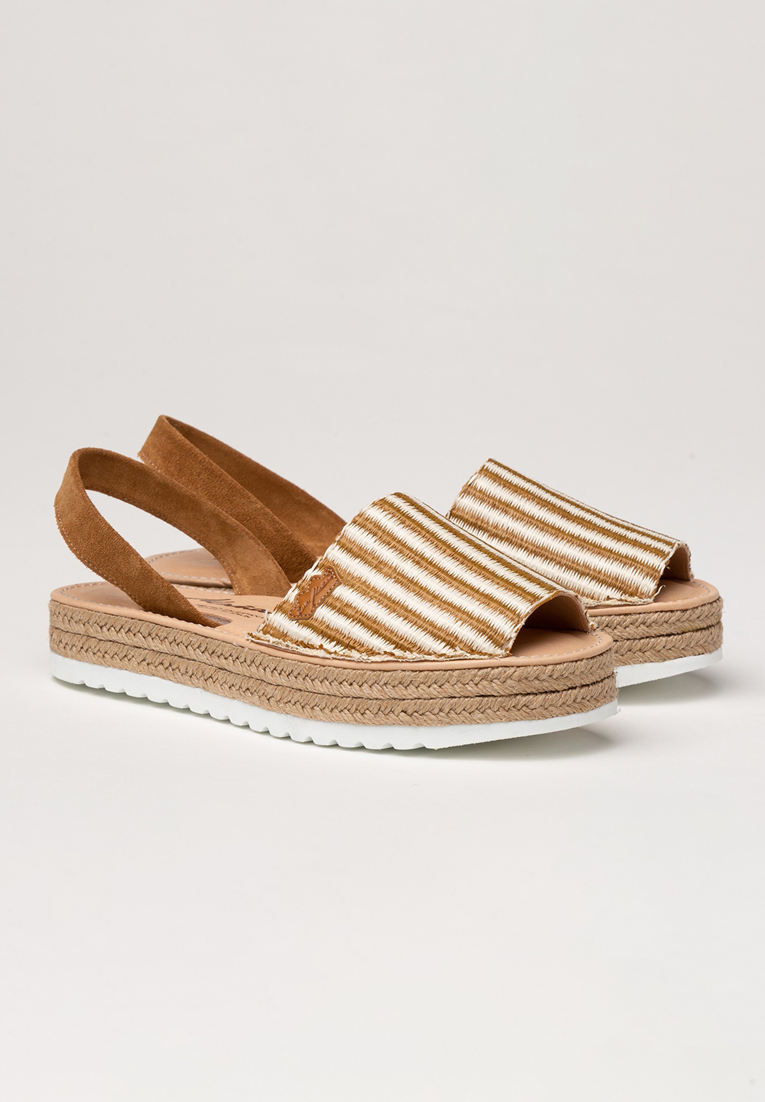 Eva Mañas IBICENCA PALMIRA - Sandalias con plataforma - cuero/marrón claro  - Zalando.es