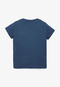 Marineblaue kurzärmelige T-Shirt aus weicher Baumwolle. Verfügt über einen runden Ausschnitt und eine schlichte Rückseite ohne Grafiken oder Verzierungen.