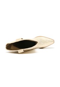 Salinyang Botas camperas - goldfarben
