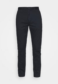 Pantaloni neri slim-fit in cotone con una texture liscia. Presentano una chiusura con bottone, passanti per la cintura e un design classico.