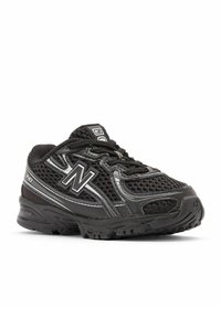 New Balance 740 UNISEX - Sapatos de bebé - black grey