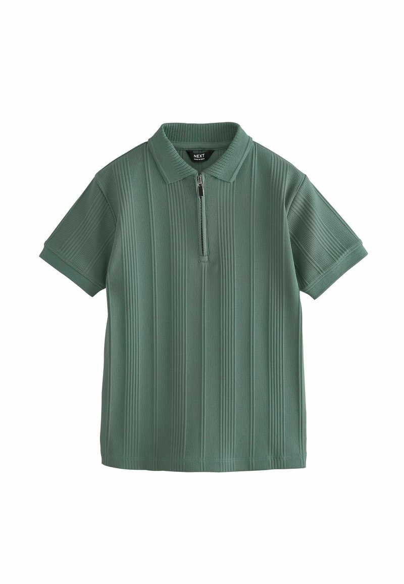 Grøn, kortærmet polo-shirt lavet af ribbet stof. Har en lynlåskrage og lige kant med et struktureret mønster.