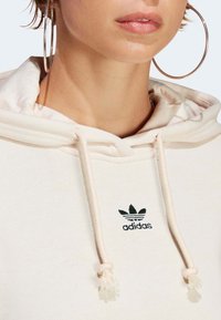 adidas Originals ESSENTIALS - Kapucni - white