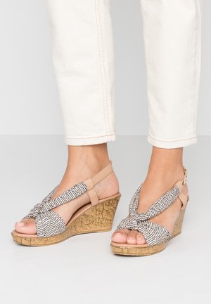 Wallis Plateausandaler - nude