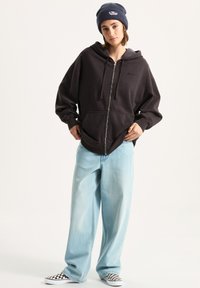 Vans EVERYDAY OVERSIZE - Zip-up sweatshirt - black