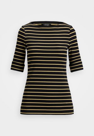 Prugasta crna i zlatna majica kratkih rukava s brodskim izrezom, koja sadrži ravnomjerno raspoređene horizontalne pruge i uski kroj.