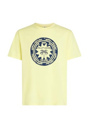 Kollane puuvillane t-särk, millel on ümmargune tumesinine graafika palmipuudega ja tekstiga „CALIFORNIA 1952“ vintage-stiilis.