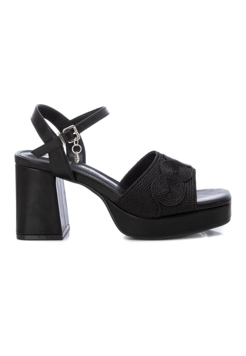 Sandalias con plataforma