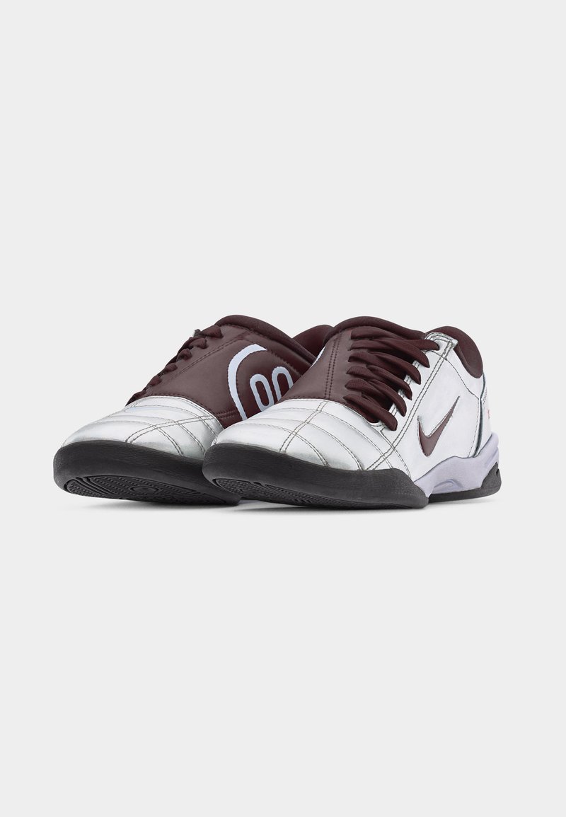 Nike Sportswear T90 - Tenisky - metallic silver-coloured/burgundy crush/white/black