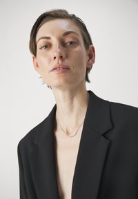 HUGO AMADONNA - Blazer - black