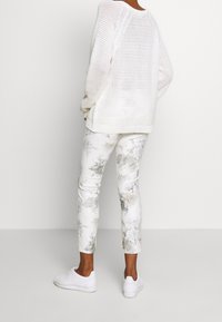 Kaffe Maglione - white