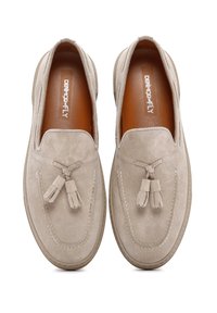 Derimod Slip-ons - beige