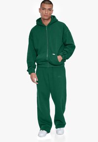 Dropsize OPEN LEG - Jogginghose - washed green