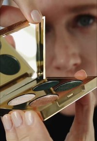 Revolution PRO ULTIMATE EYE LOOK SO JADED PALETTE - Eye Palette