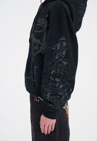 Ed Hardy DEATH-BEFORE MONO  - Mikina na zip - black