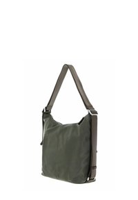 Borsa a spalla in nylon verde scuro, con una texture morbida, una tracolla regolabile e accessori in metallo argentato. Design semplice con accenti minimal.
