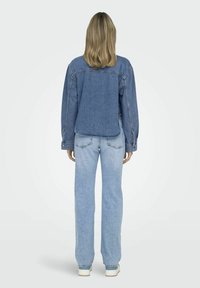 ONLY ONLAMINA - Bluza s gumbima - medium blue denim