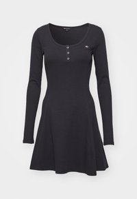 Tommy Jeans HENLEY FLARE DRESS - Φόρεμα από ζέρσεϊ - black