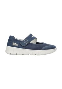 Chaussures Mary Jane en suède bleu avec une sangle à boucle, semelle en caoutchouc blanc, accents cousus et découpes sur les côtés.